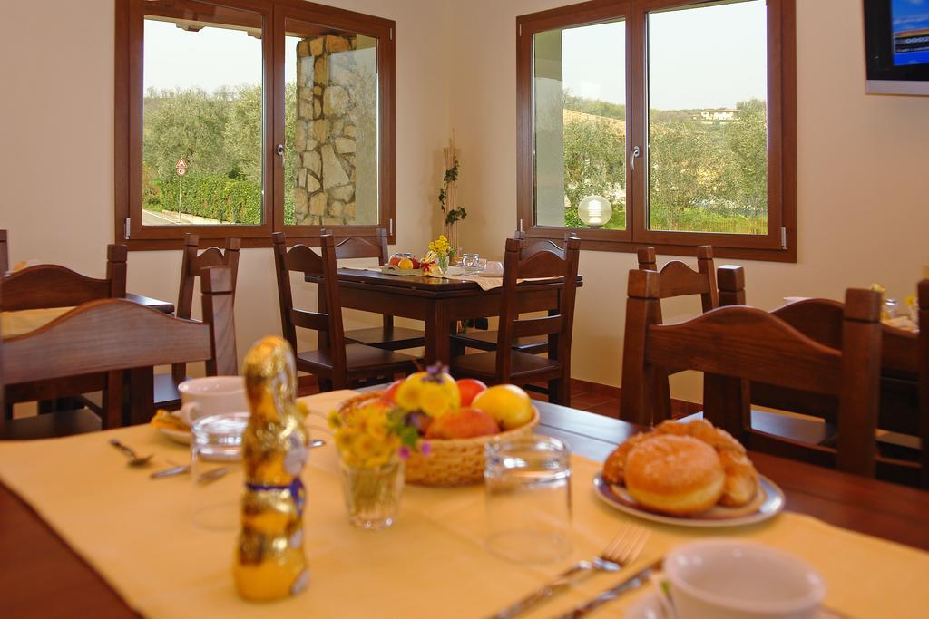 B&B Agli Ulivi Манерба-дель-Гарда Экстерьер фото